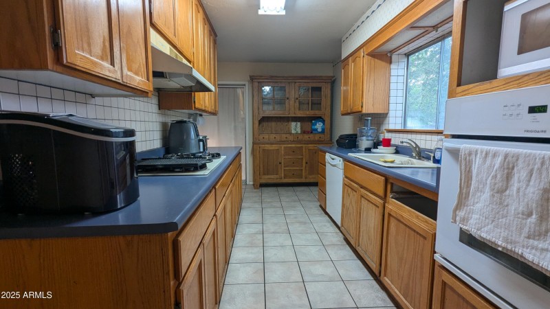 PXL_20250730_004442783