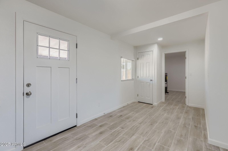 2837 N 71st Ave - Web Quality - 010 - 10