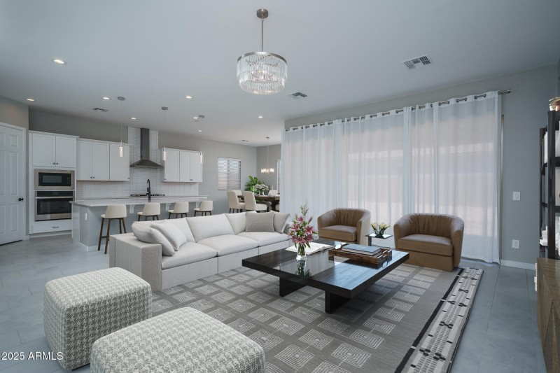 2VS) GREAT ROOM