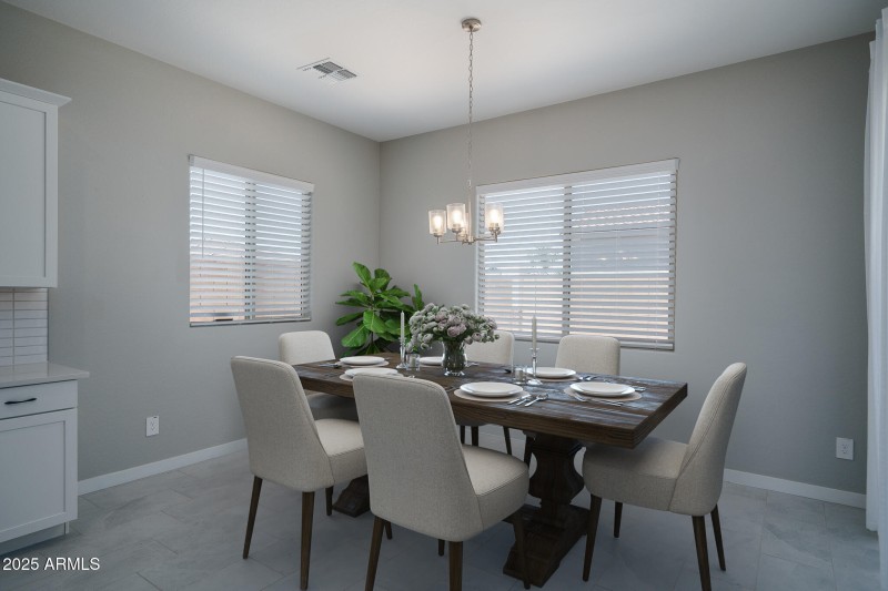 9VS) DINING