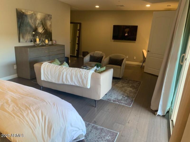 92f62b74-9650-4684-9cbd-f1fb66b48295