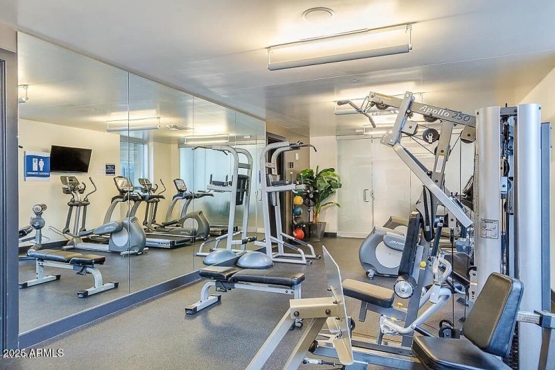 16) 60708-68896153ec0fc