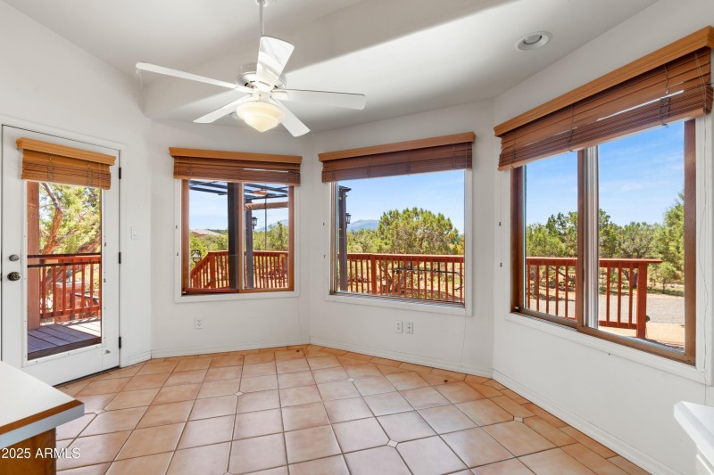 Casual Dining Area