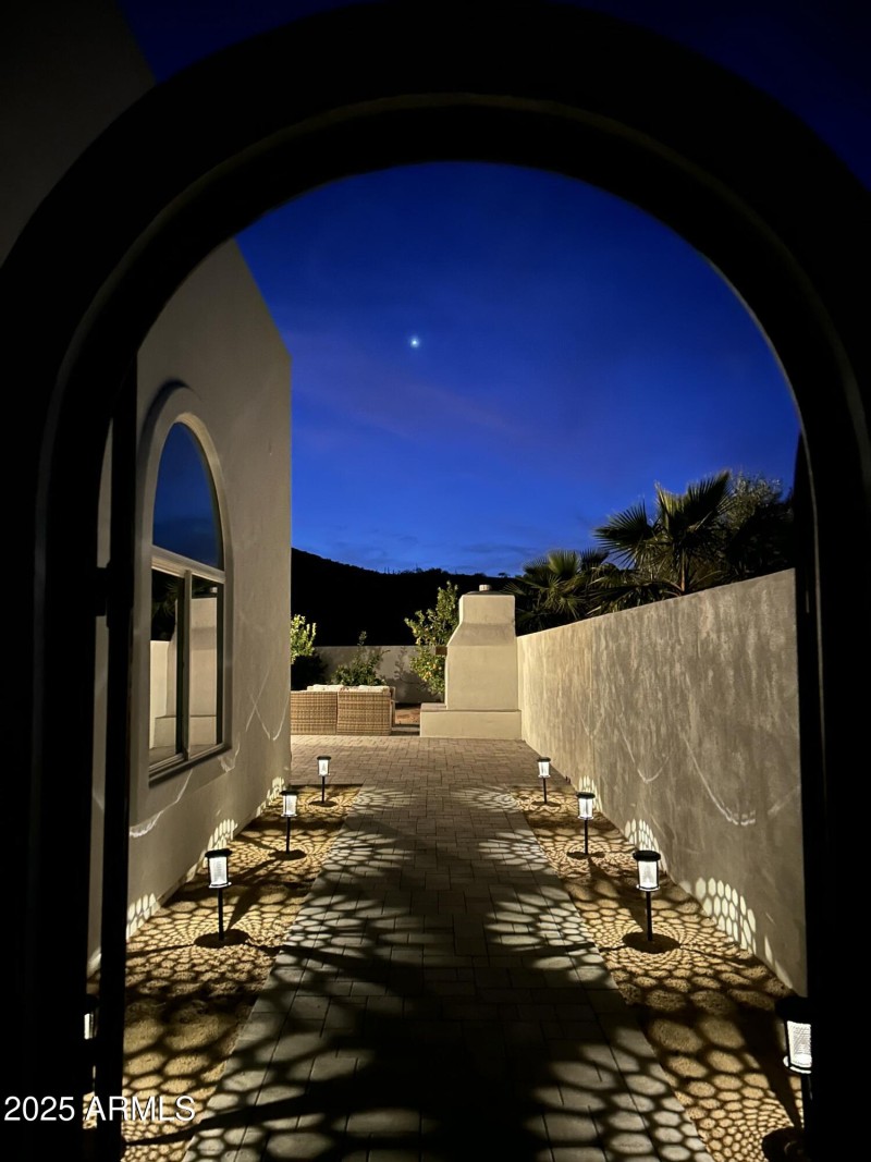 Courtyard walkway