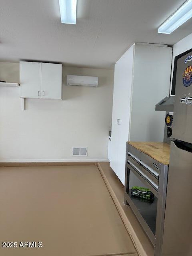 Garage 2