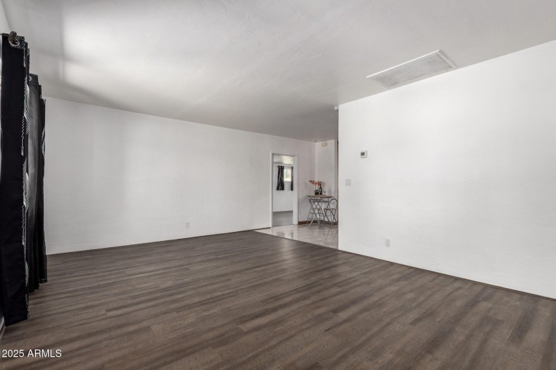 2F4EFB04-B085-409B-A44E-97BA031F4D27