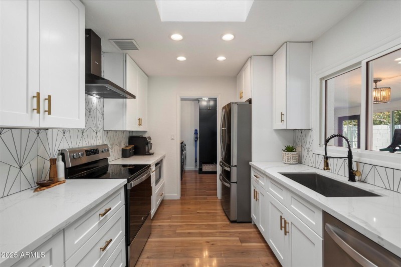 Kitchen to Laundry