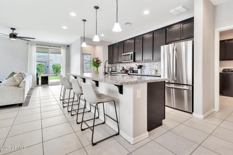 25583 S 224th Pl-12