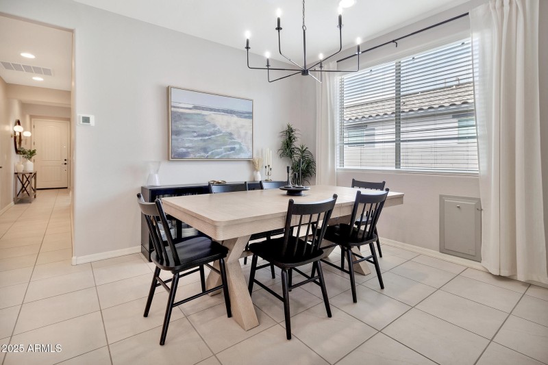 25583 S 224th Pl-8