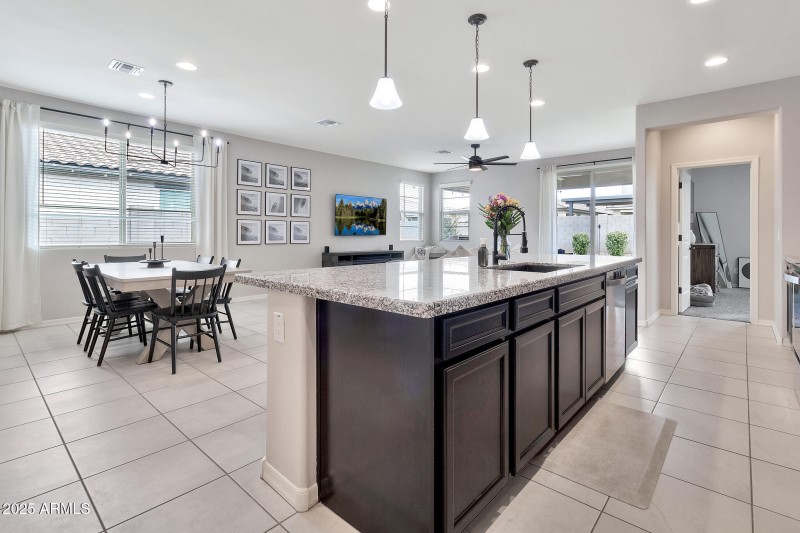 25583 S 224th Pl-13