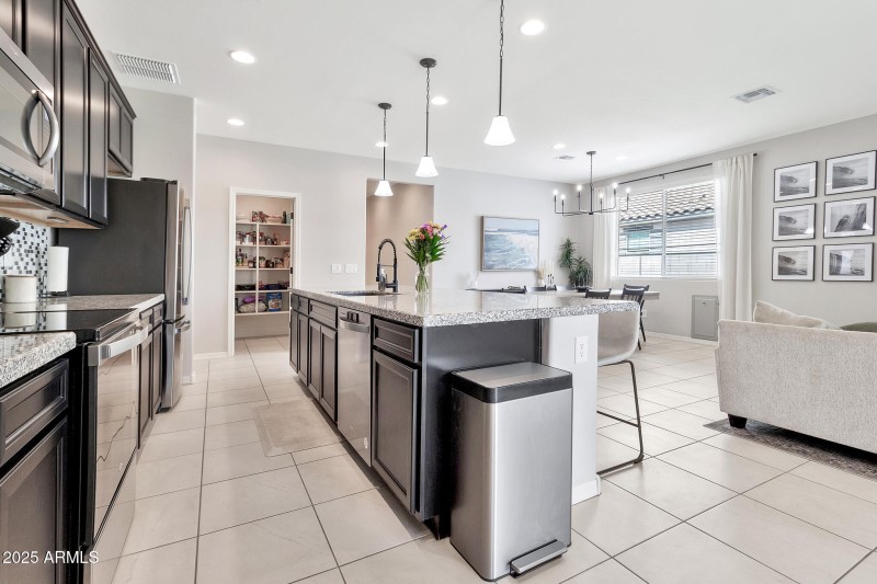 25583 S 224th Pl-15