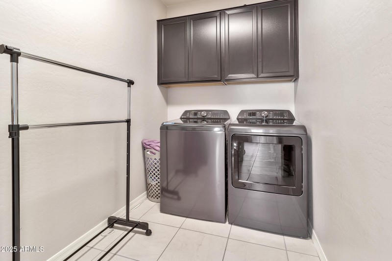 25583 S 224th Pl-24