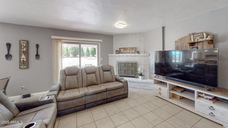 20250504200054483550000000-o