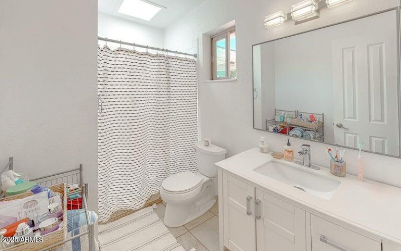 20250504200421237017000000-o