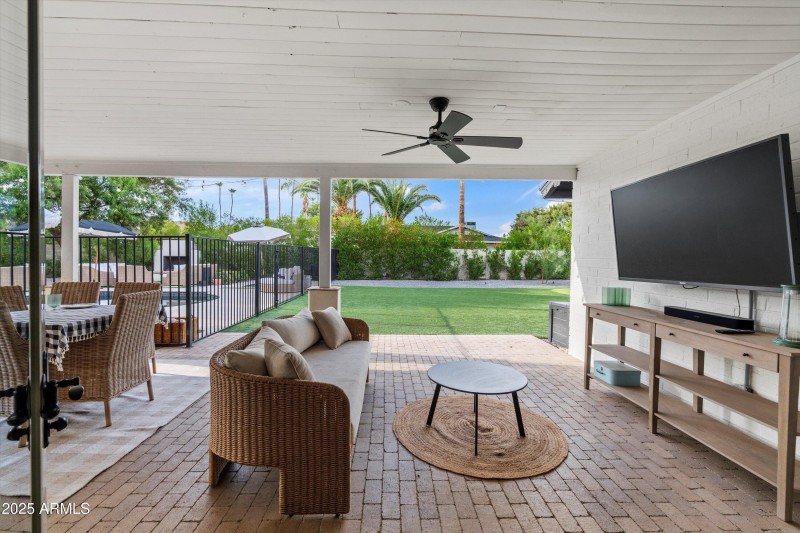 40-Covered Patio
