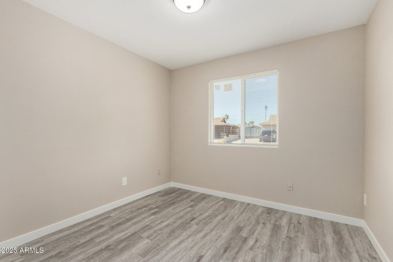 20 - 43rd