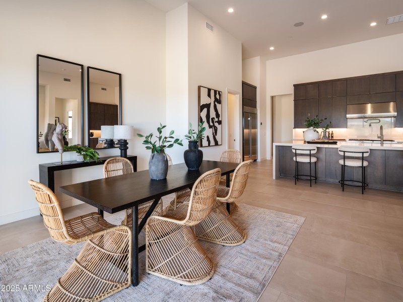 Casual Dining Area