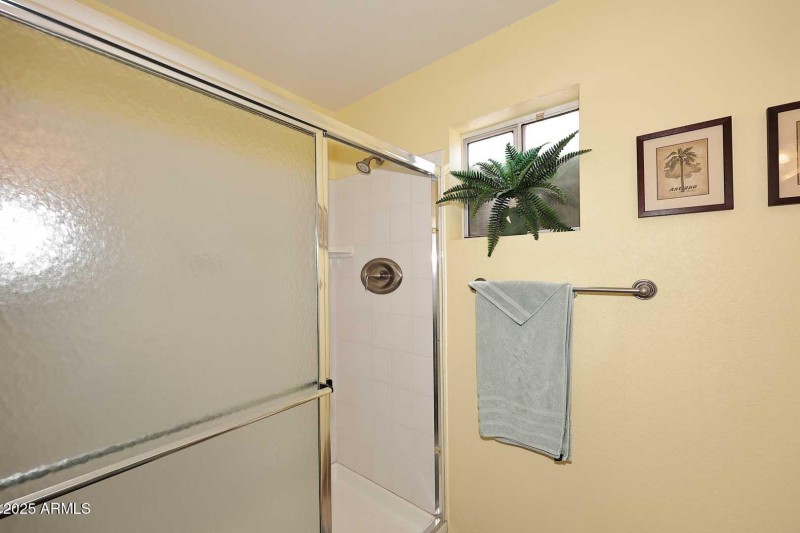 Hall Bath-Shower