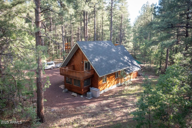 Cabin-0336