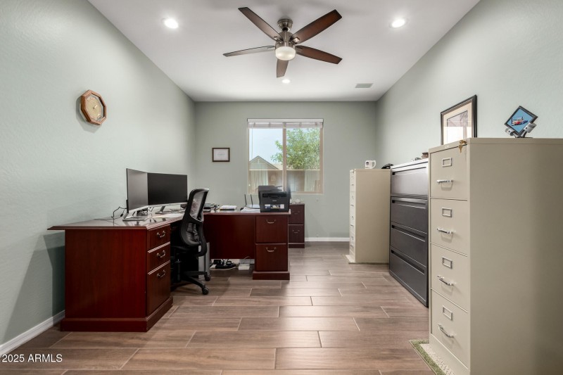 office/den