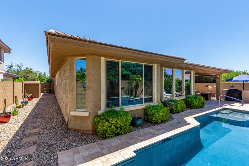 East Side Yard