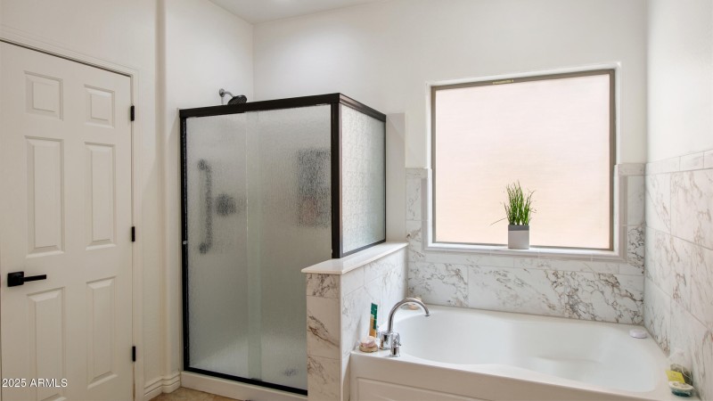 Primary En Suite