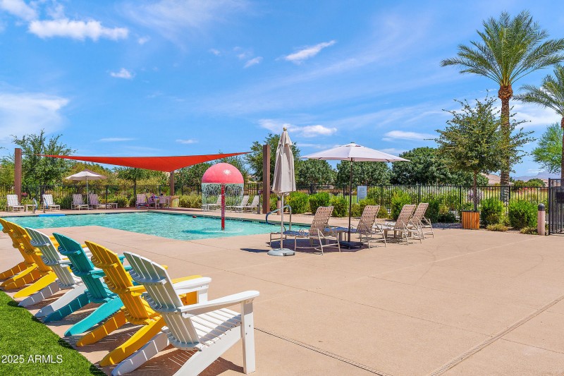 Comunity Pool