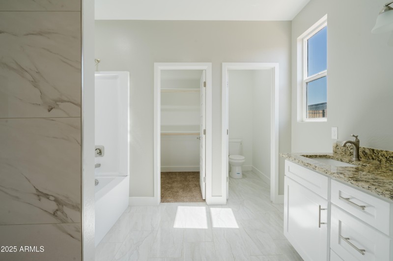10199Bradshaw-12