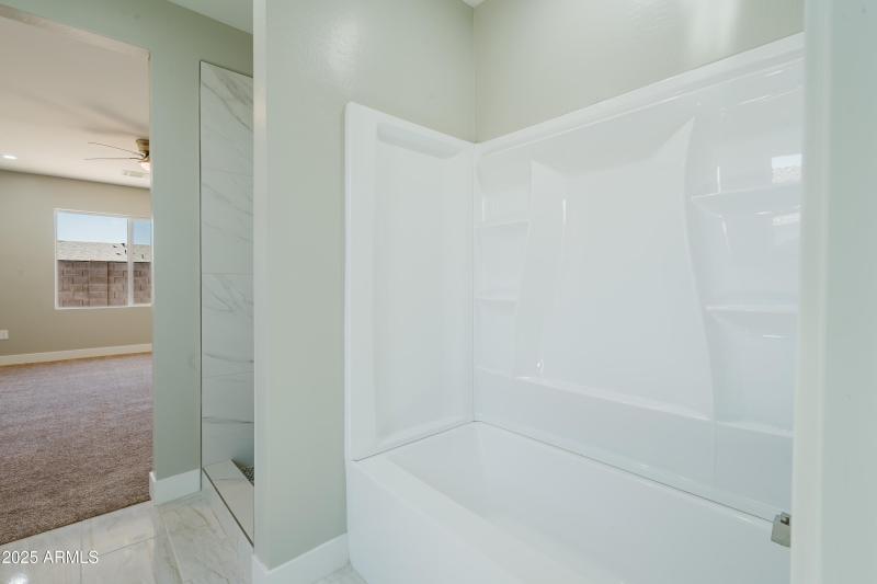10199Bradshaw-16