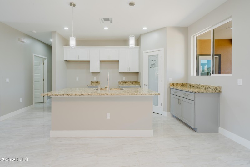 10199Bradshaw-22