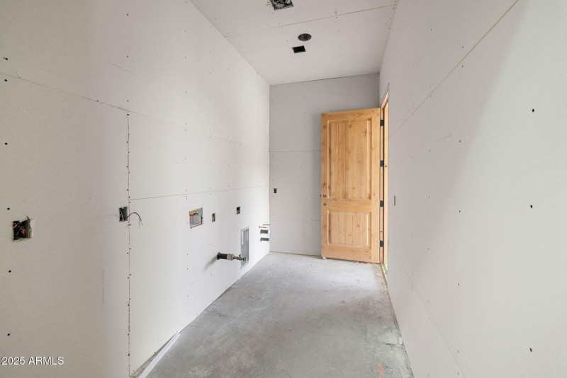 14-Laundry Room