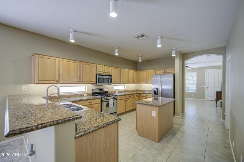 Kitchen 1