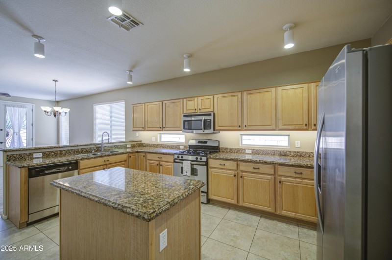 Kitchen 7