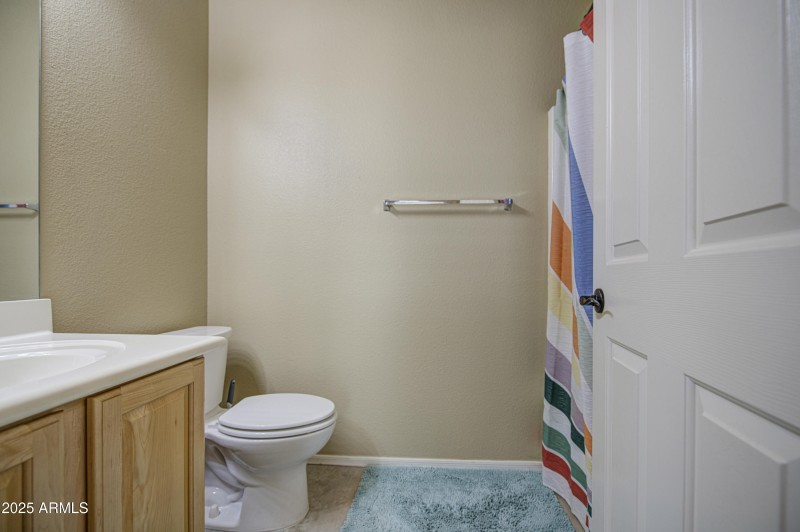 Bathroom 2-pic 1