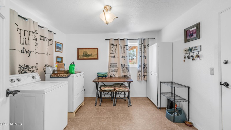 95 S Val Vista Rd (22)