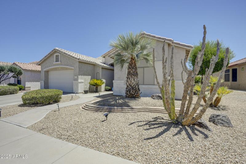 17929 W Buena Vista Dr-2