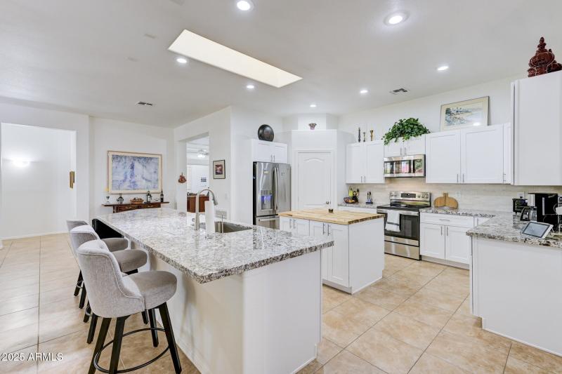 17929 W Buena Vista Dr-9