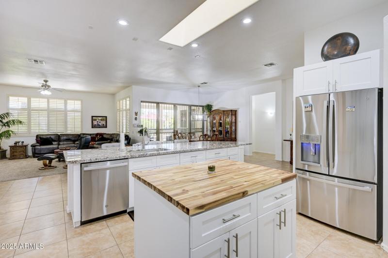 17929 W Buena Vista Dr-11