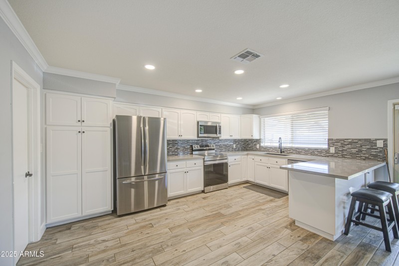 Kitchen 2