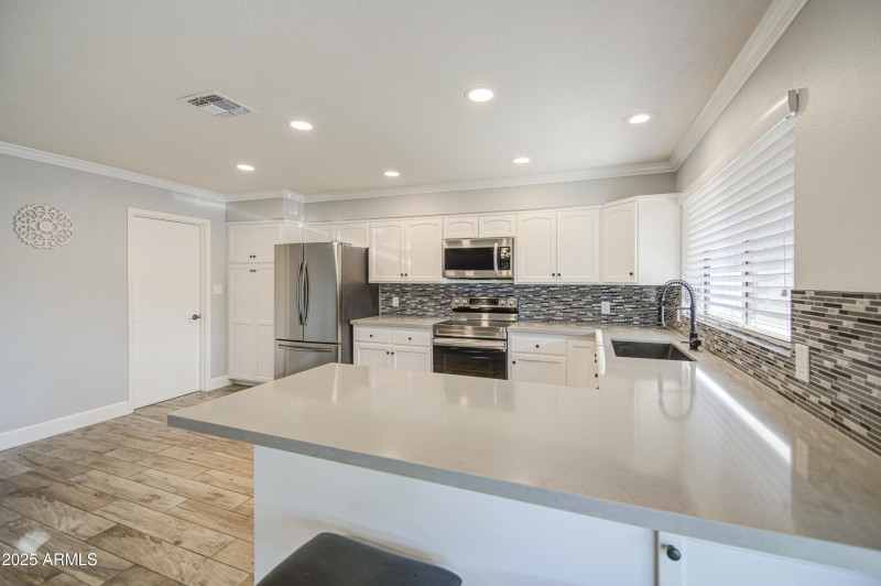 Kitchen 4