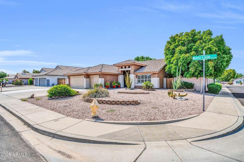 6941 W Monte Lindo-5