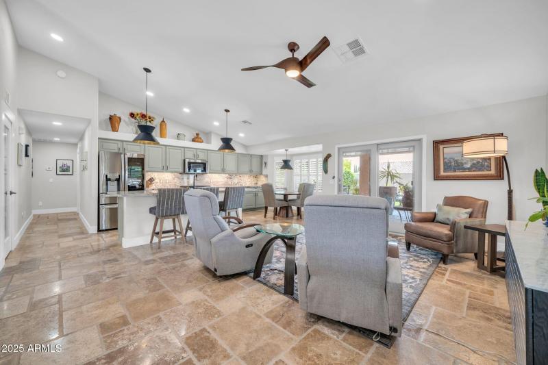 6941 W Monte Lindo-10