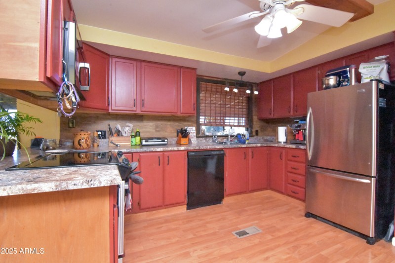 Country Kitchen