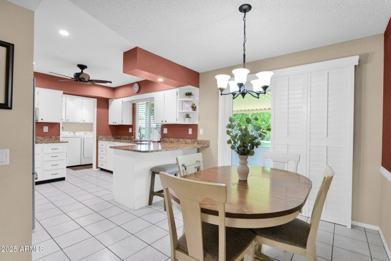 Breakfast Nook
