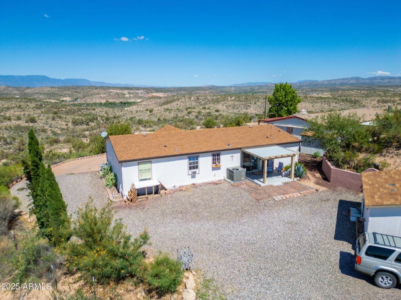 1-web-or-mls-4535-lazy-lariat-ln