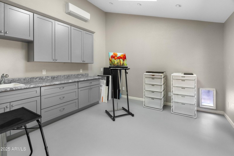 Flex room