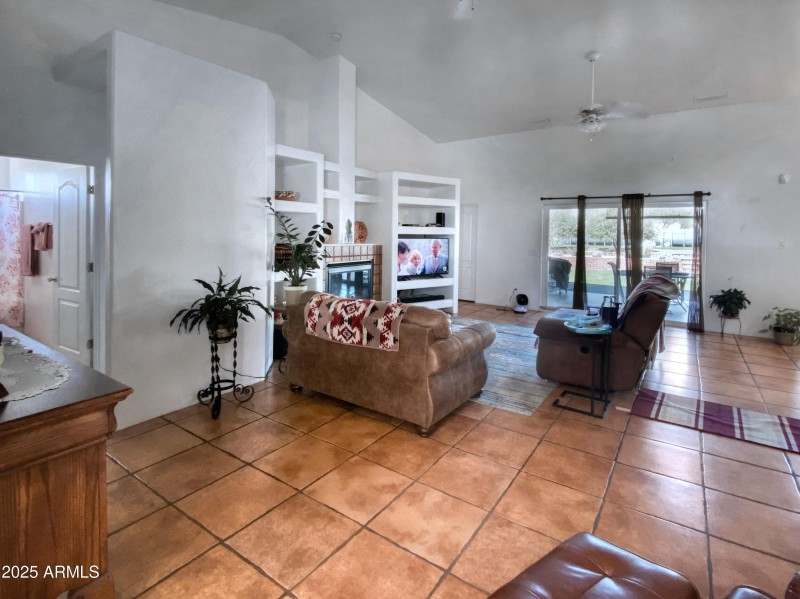 Family Room 8