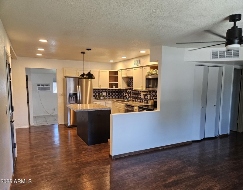 Family Room 1
