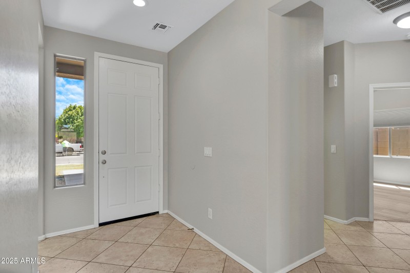 16188 W Hearn Rd-5