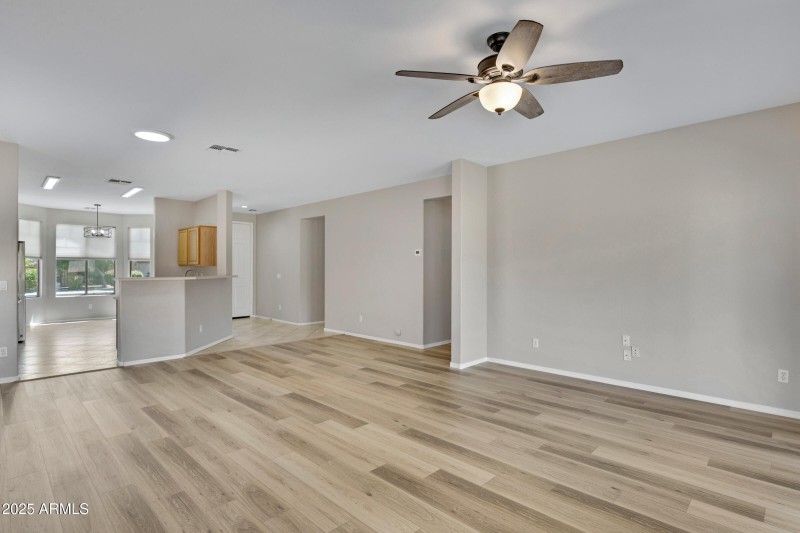 16188 W Hearn Rd-7